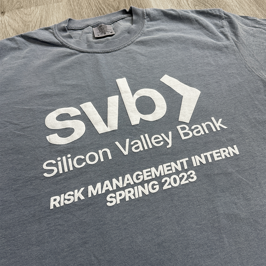 SILICON VALLEY BANK RISK MANAGEMENT INTERNSHIP SHIRT